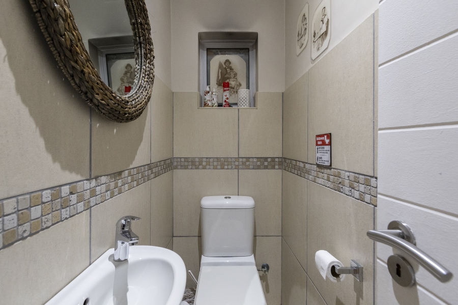 3 Bedroom Property for Sale in Helena Heights Western Cape